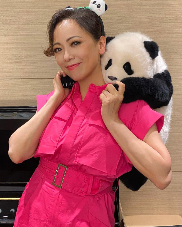 網民內地野生捕獲TVB前視后 瘦兩圈容貌突回春10年 亮相《乘風破浪的姐姐》 