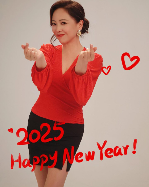 網民內地野生捕獲TVB前視后 瘦兩圈容貌突回春10年 亮相《乘風破浪的姐姐》 