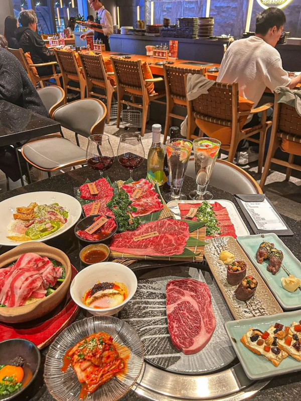 深圳萬象天地高質燒肉店推介！現點現切和牛/全程代燒服務/精釀生啤酒 