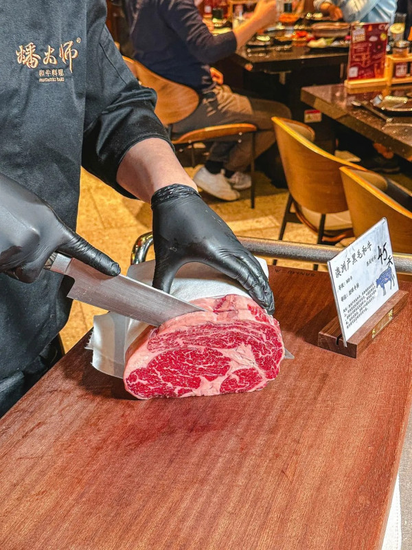 深圳萬象天地高質燒肉店推介！現點現切和牛/全程代燒服務/精釀生啤酒 