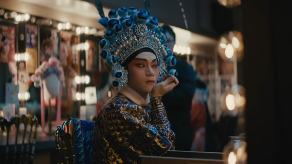 國泰航空安全示範短片網絡爆紅! 網民讚具香港特色:次次都認真睇完!