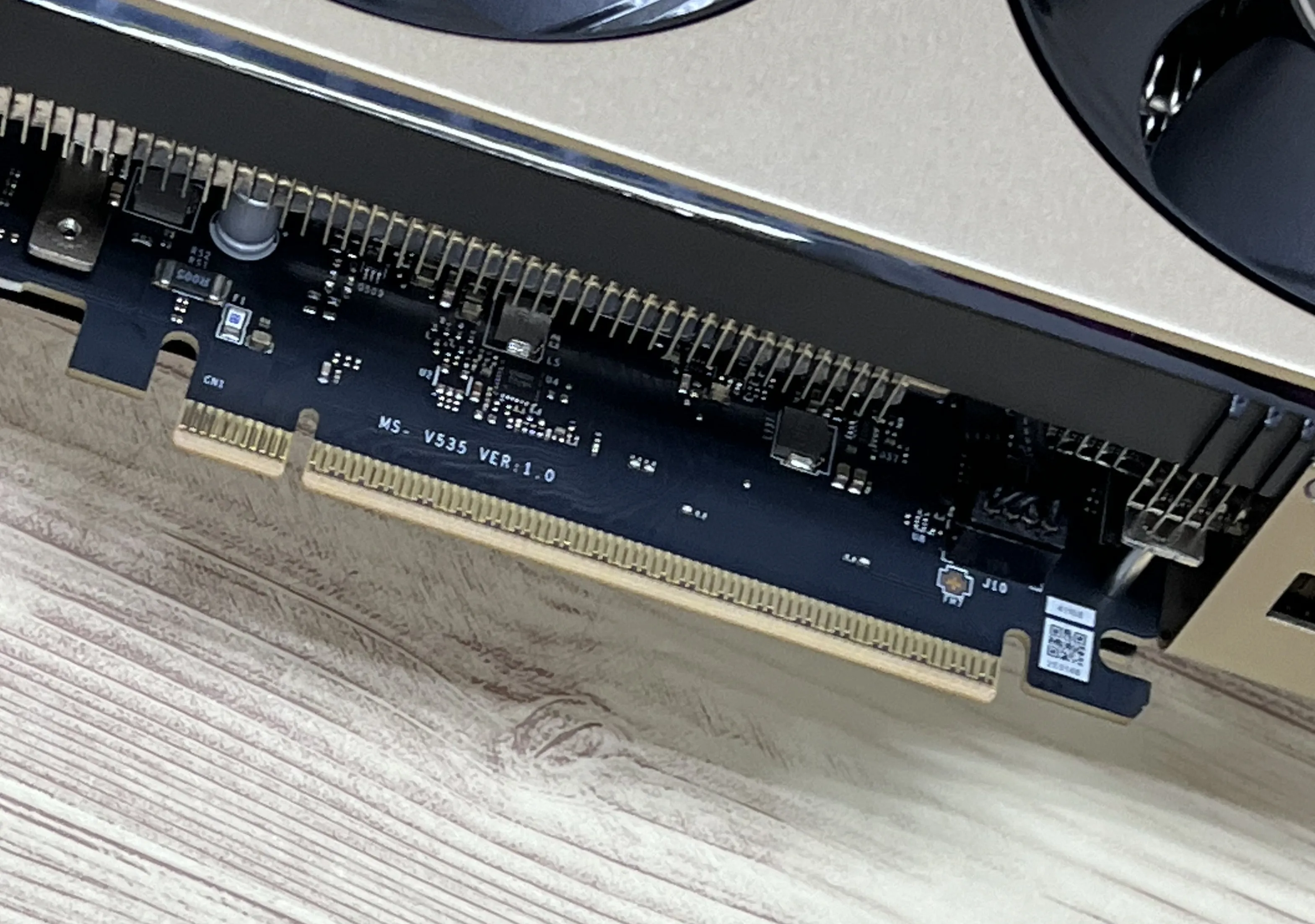 GeForce RTX 5060 Ti 實力大檢閱！抵玩 Blackwell 架構登場！