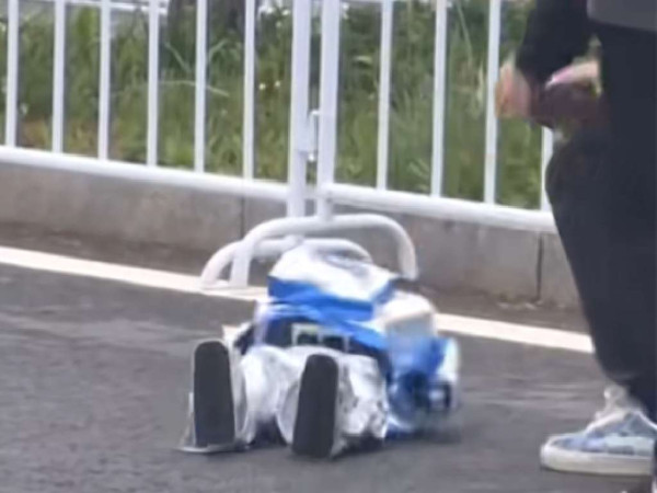全球首屆人形機械人半馬拉松 天工 Ultra 奪冠但過程中蝦碌盡出