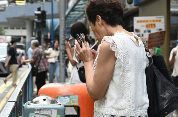吸煙委員會倡公屋增設「無煙層」！議員批矯枉過正：住屋權利不應成禁煙手段