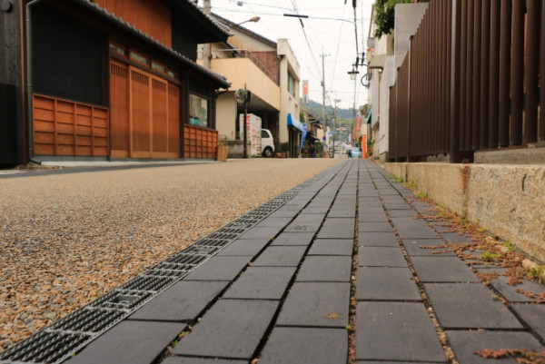 宇多津區(圖片來源:瀨戶內國際藝術祭官網) 宇多津區(圖片來源:瀨戶內國際藝術祭官網)