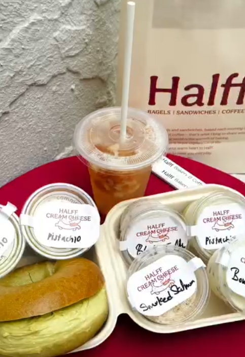 西營盤紅白型格Bagel專門店  芝士部隊鍋／韓式烤腩肉／開心果芝士貝果