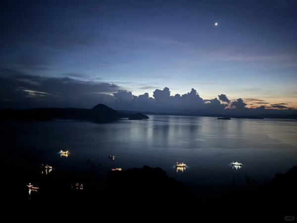 楊愛瑾復活節帶子女遊北京 大方素顏現身 獲讚逆齡似20歲