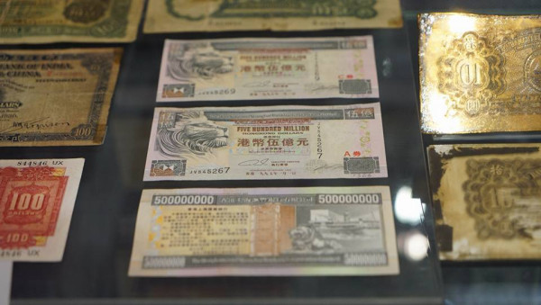 手機殼咪亂買？鉛超標30倍或損精子 即睇3大安全貼士