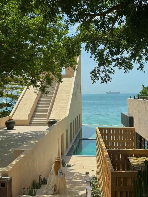 深圳無敵玻璃海度假酒店!懸崖禮堂、無邊際泳池!SPA、遊艇體驗、牛扒鵝肝餐廳