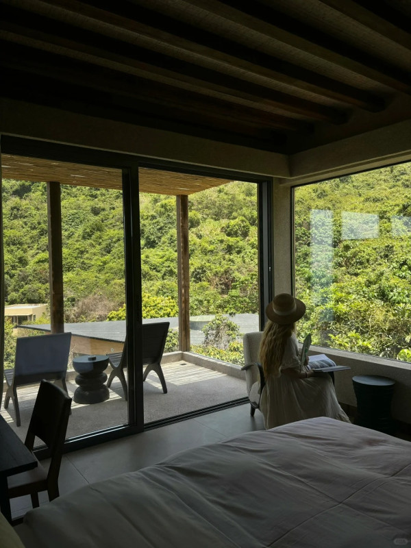 深圳無敵玻璃海度假酒店!懸崖禮堂、無邊際泳池!SPA、遊艇體驗、牛扒鵝肝餐廳