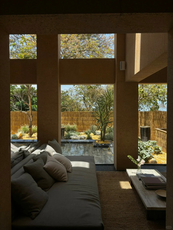 深圳無敵玻璃海度假酒店!懸崖禮堂、無邊際泳池!SPA、遊艇體驗、牛扒鵝肝餐廳