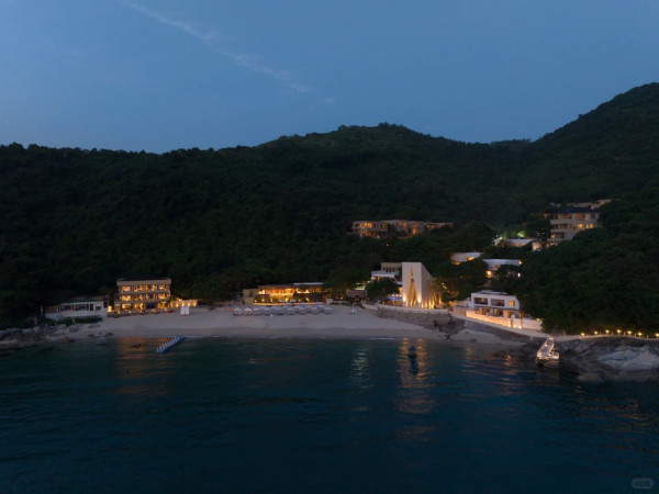 深圳無敵玻璃海度假酒店!懸崖禮堂、無邊際泳池!SPA、遊艇體驗、牛扒鵝肝餐廳