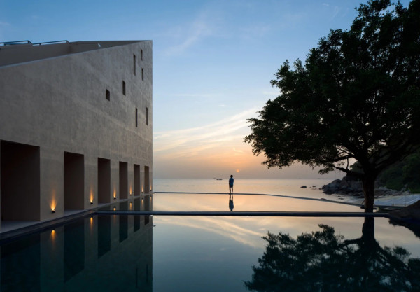 深圳無敵玻璃海度假酒店!懸崖禮堂、無邊際泳池!SPA、遊艇體驗、牛扒鵝肝餐廳