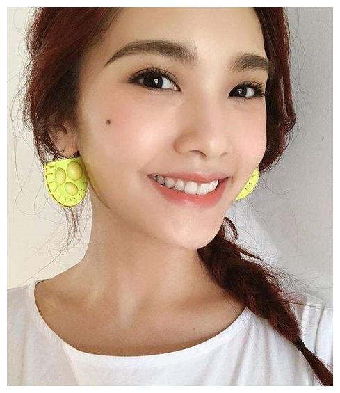 女人7種痣面相位置解析吉凶運勢-臉頰痣