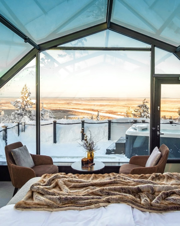 芬蘭浪漫玻璃圓頂冰屋 零死角欣賞唯美極光/雪景 