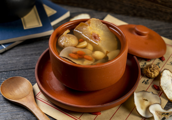 氣管敏感咳嗽喉嚨癢10大紓緩方法！附5款紓緩氣管敏感湯水食譜＋紓緩食物