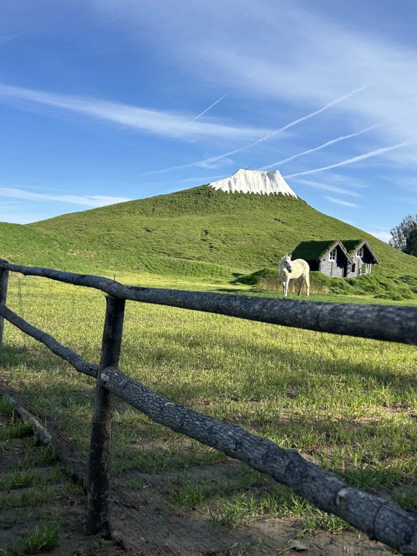 內地「富士山平替」被怒斥照騙!收98蚊入場費!網民實際拍攝相片惹爆笑