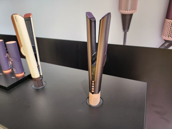 Dyson全新風筒強勢登場｜Supersonic r限定鋼曜紫 尖沙咀快閃體驗館