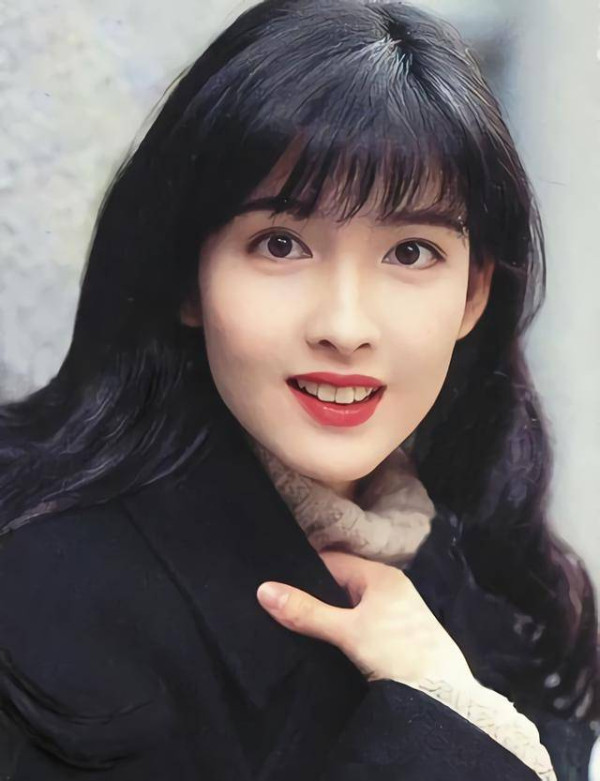 女人嘴型面相運勢分析-櫻桃嘴