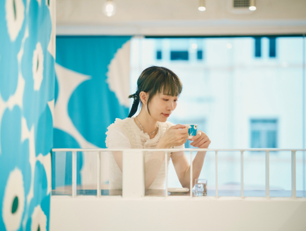 Blue Bottle Coffee聯乘Marimekko！打卡經典藍色花花+8大限量紀念品