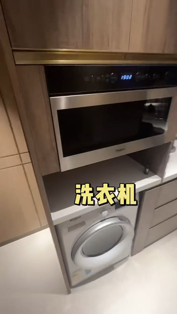 內地女試住香港4大酒店 價位從0到00 網民指這間性價比最高 