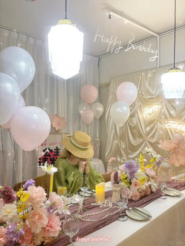 深圳打卡Cafe｜檸檬黃主題繡球花木屋Cafe！巨型玫瑰！必食鮮果窩夫/黑松露意粉！ 