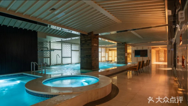 深圳新商場大可山料2025開幕！3.4萬平方米城市微度假體驗 「湯崎」湯泉進駐 