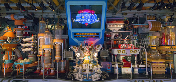 明日世界「汎銀河披薩港」餐廳(圖片來源:東京迪士尼) 明日世界「汎銀河披薩港」餐廳(圖片來源:東京迪士尼)