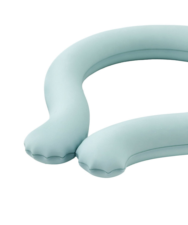 日本3COINS夏天消暑好物 必買最新背包冷感墊/冷凍頸圈/傘下風扇夾 