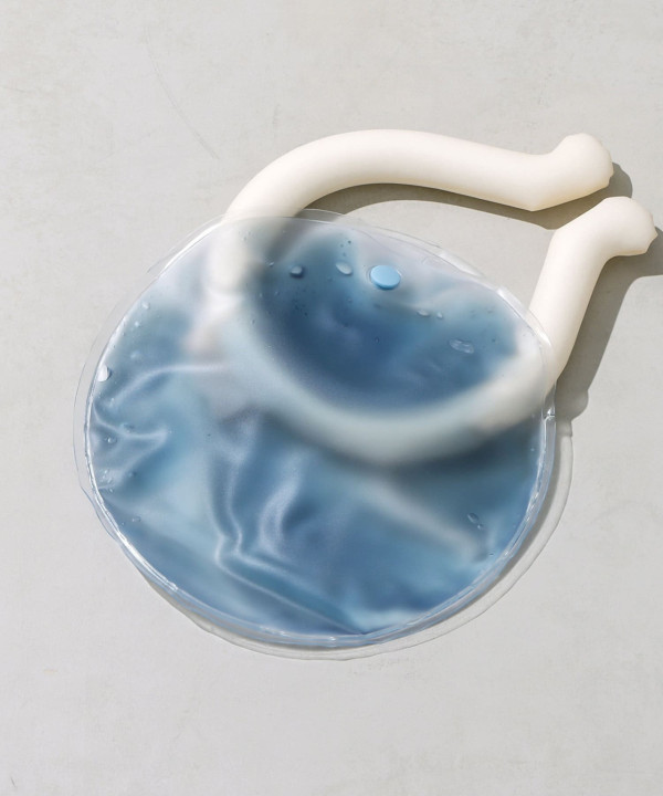 日本3COINS夏天消暑好物 必買最新背包冷感墊/冷凍頸圈/傘下風扇夾 