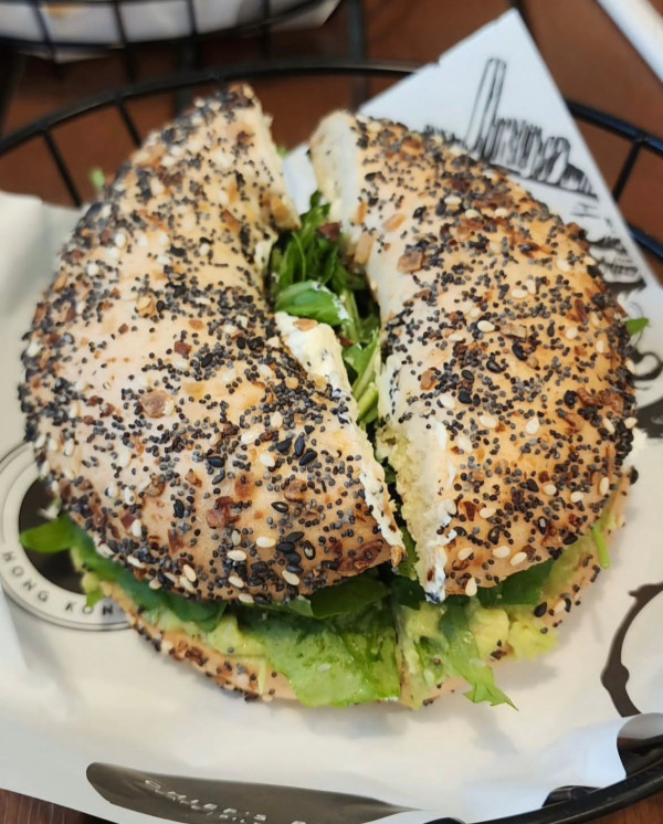 香港Bagel推介6大高質必食！享樂開心果麻糬貝果、Bagel GoGo兼備鹹甜款式