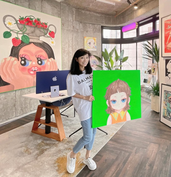 69歲米雪遊新加坡罕曬泳衣照！「凍齡美魔女」3大保養秘訣 