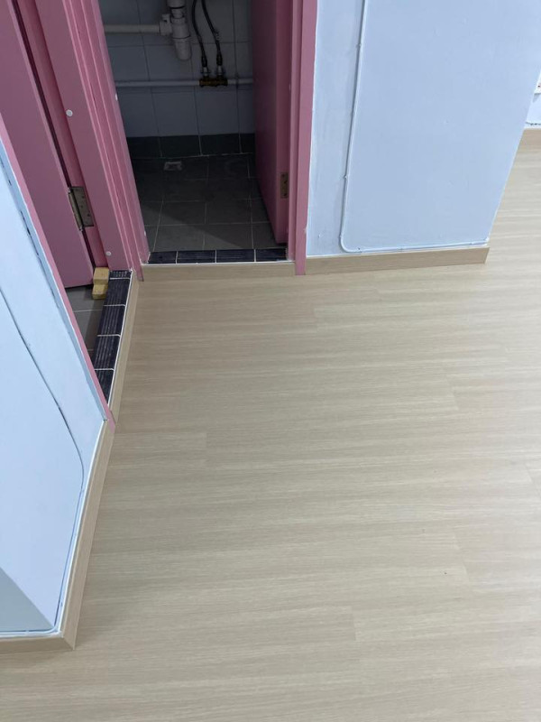 港爸提到所有材料、工程費、連腳線位和清垃圾，埋單只需1.2萬元，大讚師傅「做得又靚又好」，簡直是平靚正。圖片來源：香港公營房屋討論區