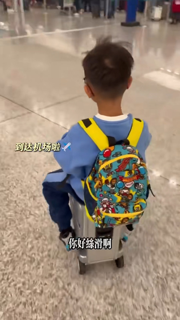 胡杏兒帶大仔遊北京憶當年 丈夫陷擁抱者風波 疑遠離是非散心 