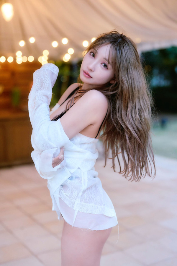 三上悠亞推出Meme幣MIKAMI 計劃搞粉絲互動聚會 最終目標起動DAO