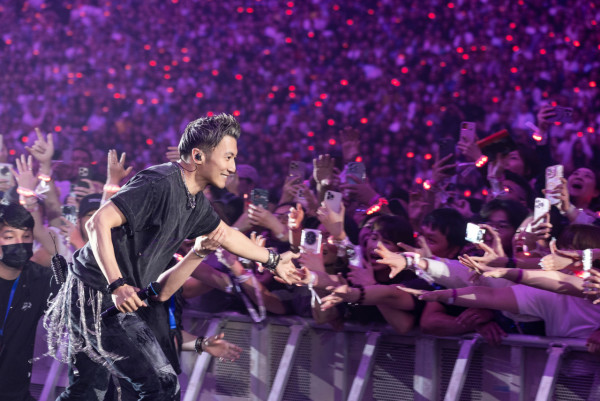 Google香港2025年度十大歌曲、演唱會排行榜出爐!《用背脊唱情歌》居然只排第5位?