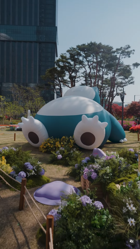 首爾春日限定「寶可夢小鎮2025」！6大主題展區 百變怪公園/巨型百變怪版比卡超 