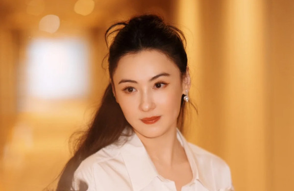 張栢芝離婚14年激罕談感情狀況 3字剖白真實感受坦言已釋懷過去