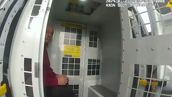 酒店經理藉職務滿足舔足癖 女遊客深夜驚見被舔腳 犯人下場慘了