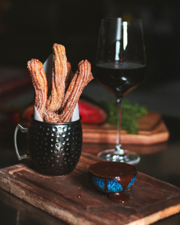 中環新開阿根廷扒房Picanhas' 必試煙燻燒烤牛扒！$158午市套餐優惠包牛臀蓋扒+Churros+飲品