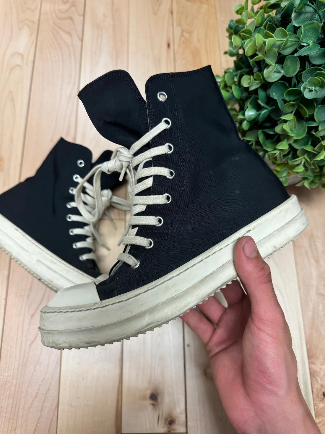 時代的眼淚！10款潮流波鞋回顧「暴露年齡」NMD／McQueen潮人必備