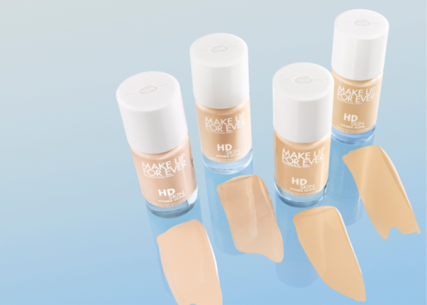 Make Up For Ever 高清光感柔焦粉底