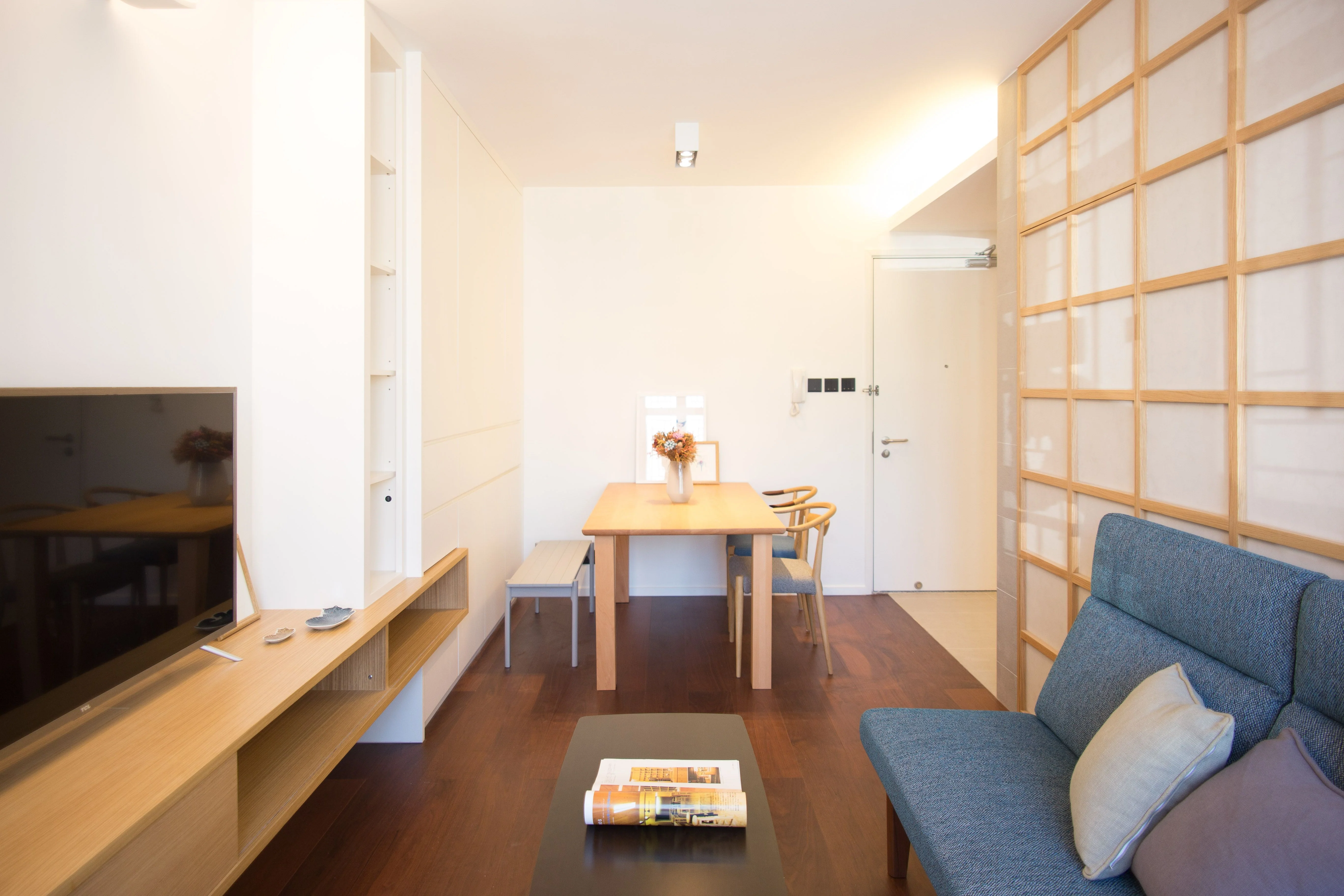 居屋裝修｜新蒲崗390呎居屋變身日式家居 仿日式屏風特色牆 原木風簡約明亮