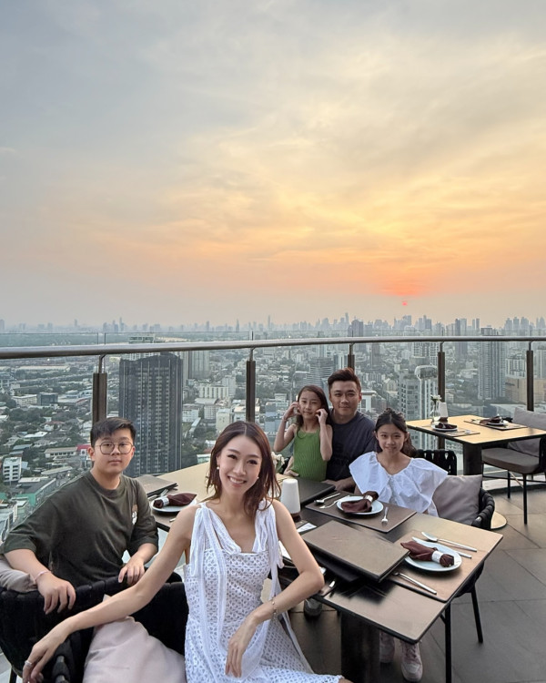 黃心穎二家姐黃心妙IG狂曬火辣相 弗爆身材超吸睛 瘋狂突破性感尺度！ 