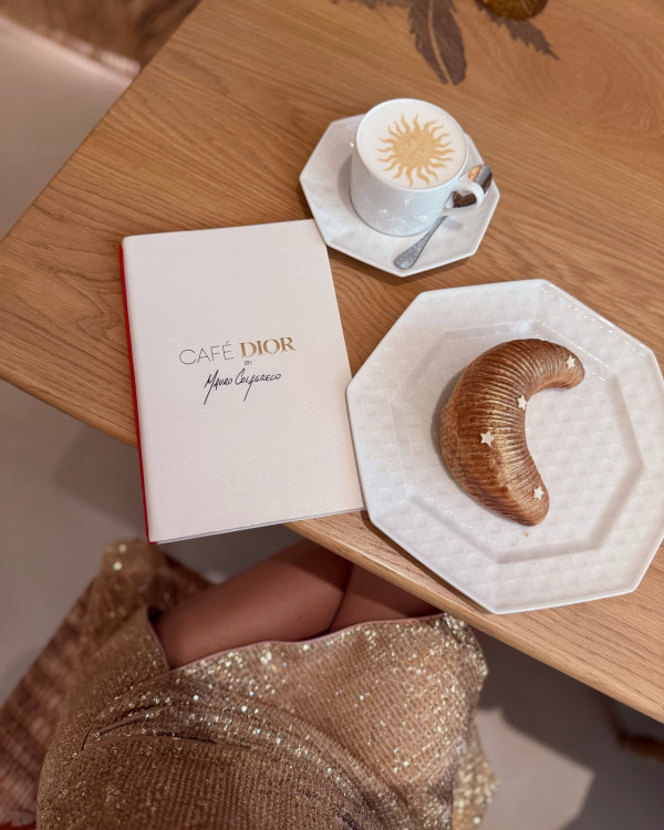 黃心穎二家姐黃心妙IG狂曬火辣相 弗爆身材超吸睛 瘋狂突破性感尺度！ 