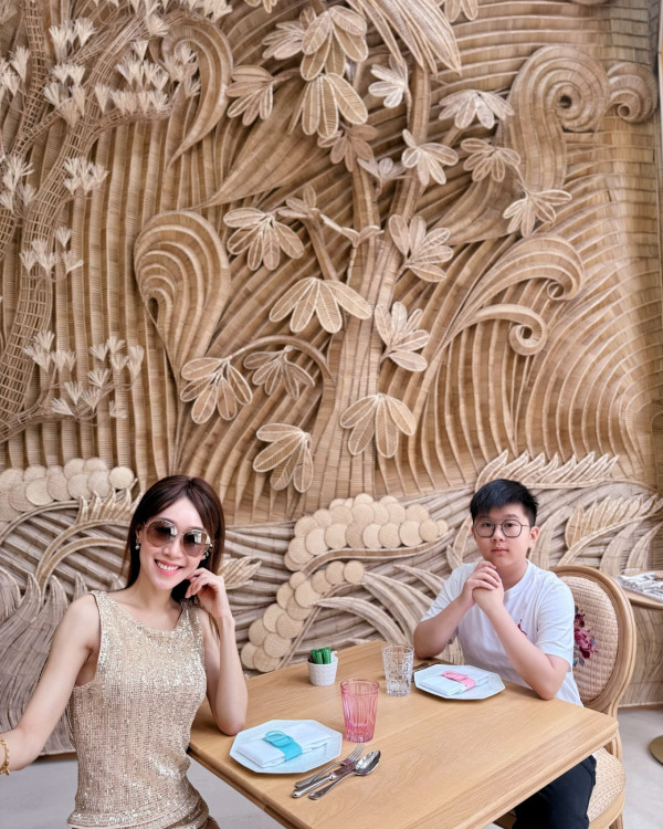 黃心穎二家姐黃心妙IG狂曬火辣相 弗爆身材超吸睛 瘋狂突破性感尺度！ 