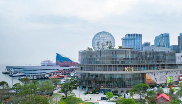 香港市區直達深圳K11 ECOAST跨境直通巴，圖片來源︰Facebook@Shenzhen Qianhai in HK 前海在香港。