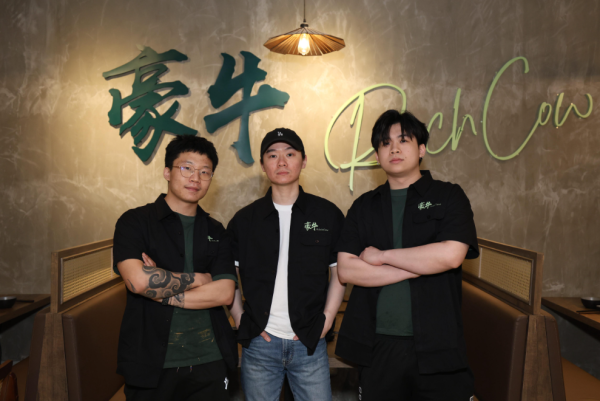 灣仔美食｜珍姐舊班底另起爐灶！豪牛火鍋店新張開業免費送封門牛柳  新鮮現宰本地牛不同部位/封門柳/牛胸爽/五花趾 