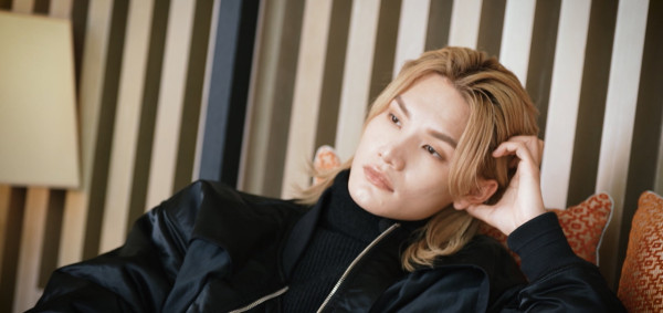 呂濤米Lo Seoul｜MIRROR「妹豬組」遊韓國 重現《單身即地獄》曖昧場面 