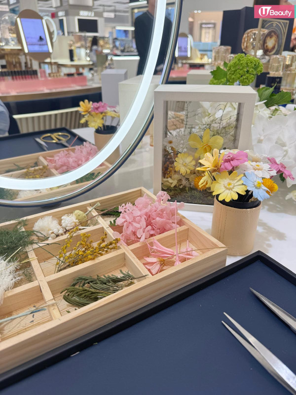 母親節禮物推薦2025|1. Clé de Peau Beauté 手作坊+花願臻禮限定套裝